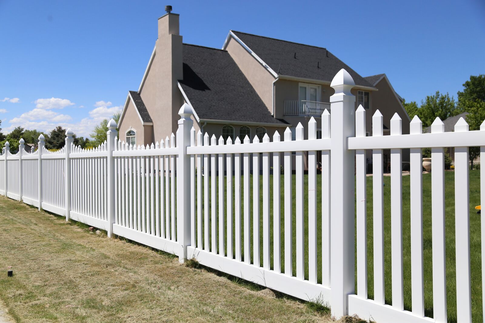 White vinyl picket fence project